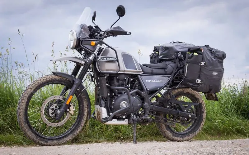 ROYAL ENFIELD (1)