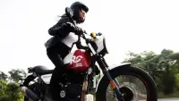 Royal Enfield Scram 411 (1)