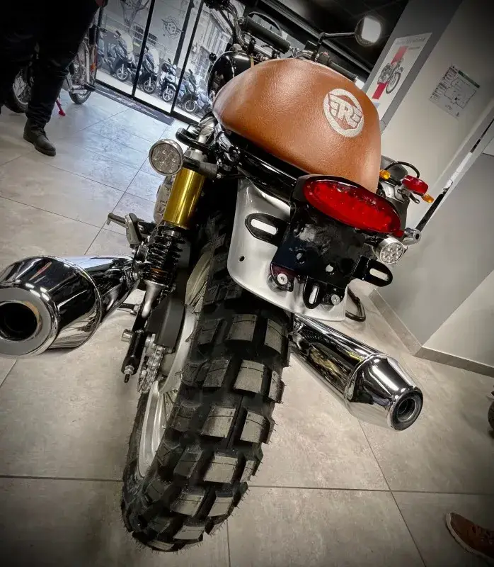 Préparation-sur-mesure-moto-arriere