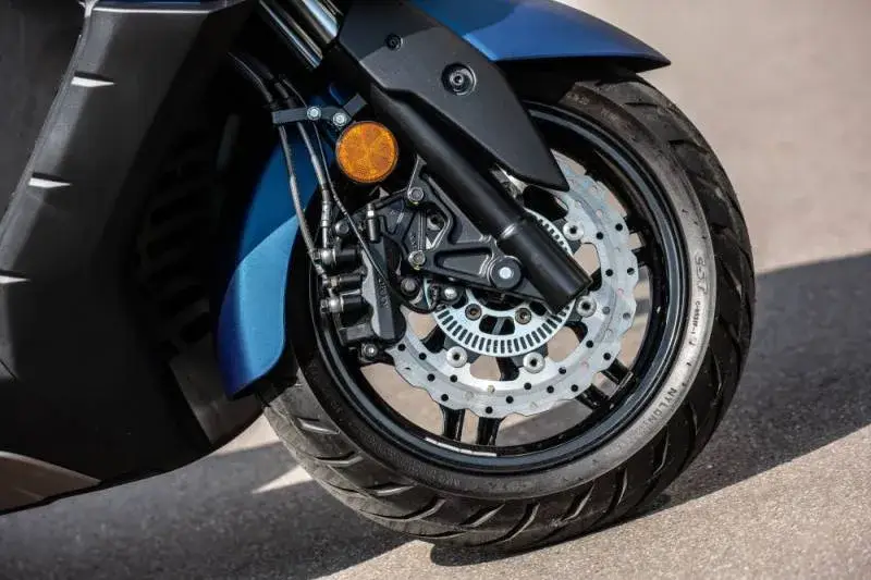 scooter-gt-urbain-xtown-125i (3)