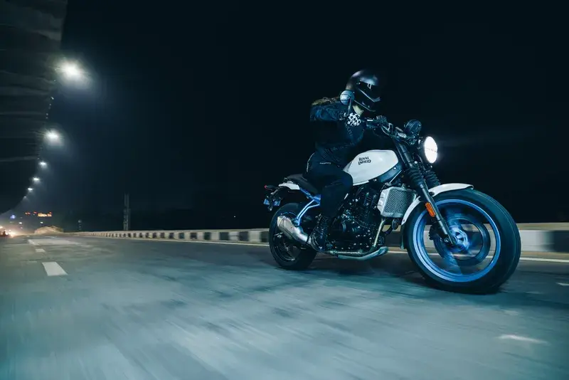 0B3A0979-Enhanced-NR_160525102734