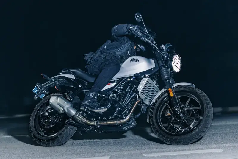 0B3A1864_160525102735